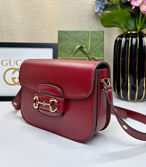 激安グッチバッグコピー側面デザイン